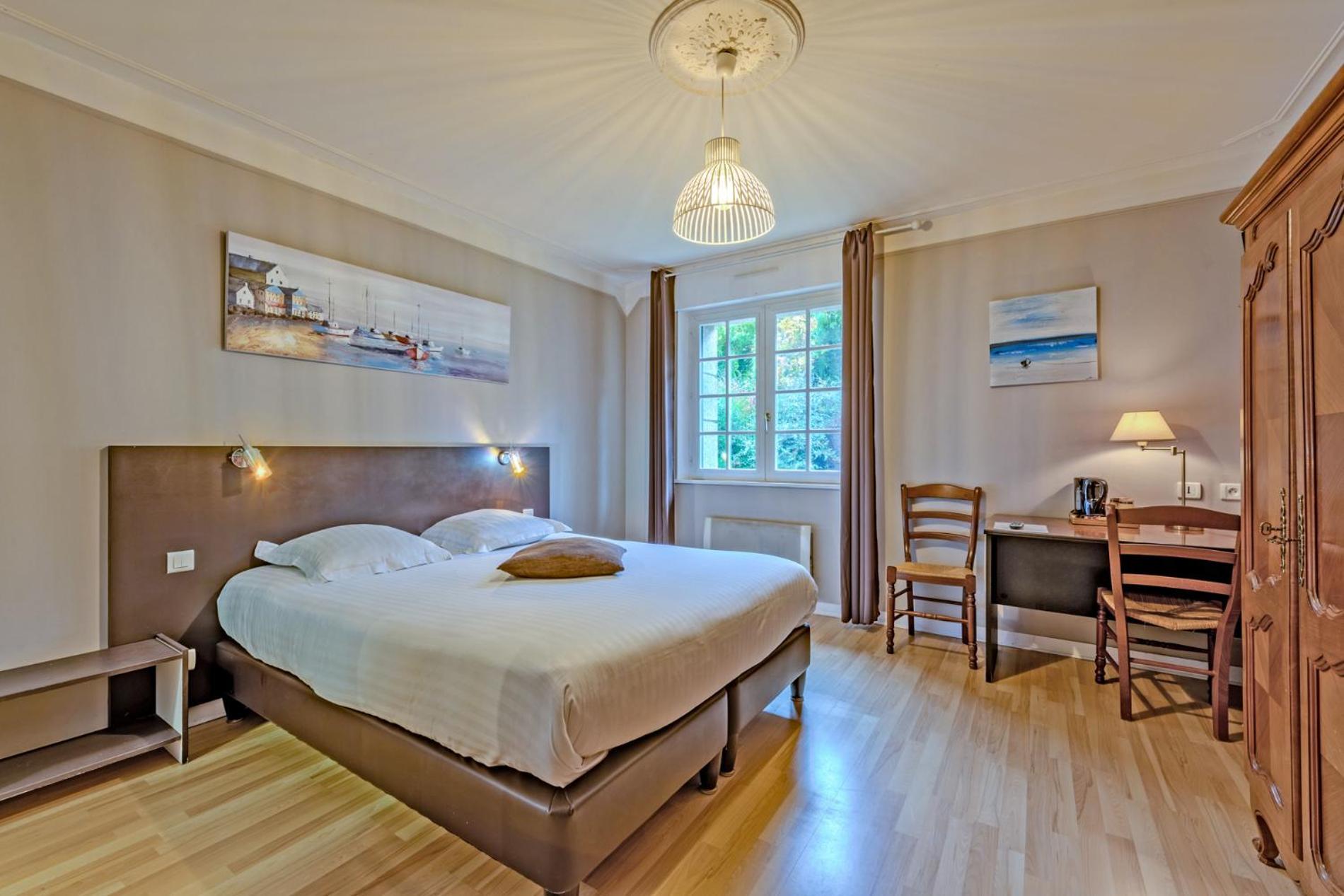 Logis Hotel De La Corniche Breszt Kültér fotó