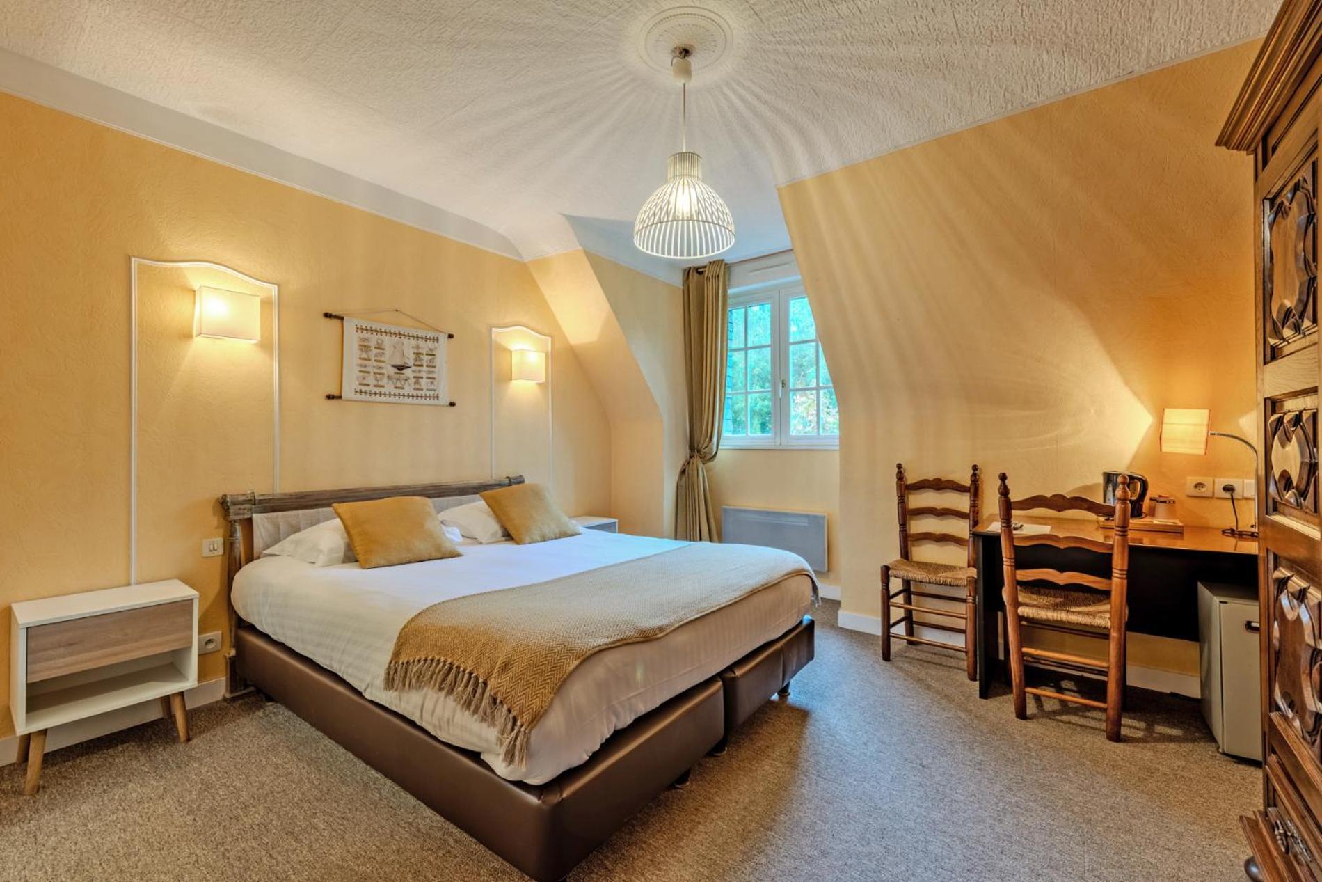 Logis Hotel De La Corniche Breszt Kültér fotó