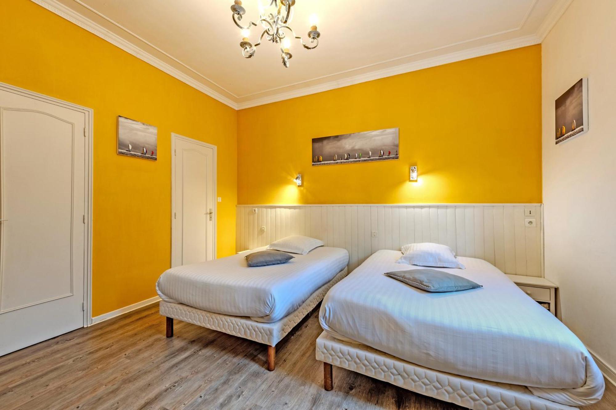 Logis Hotel De La Corniche Breszt Kültér fotó